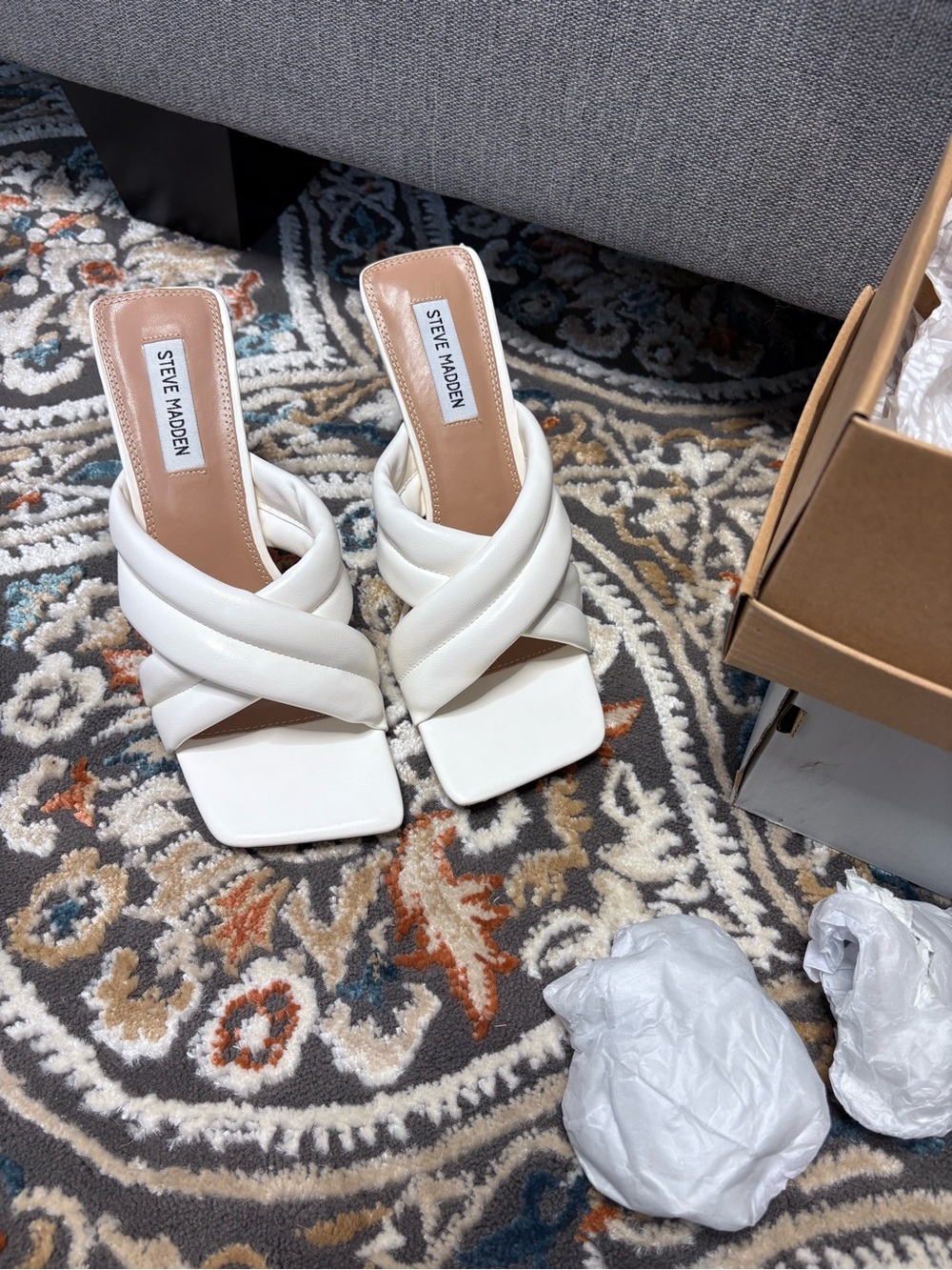 Steve Madden White Sandals